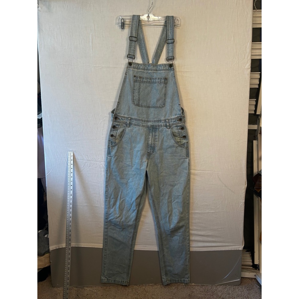 BDG Urban Outfitters Light Wash Denim Overalls 32W Straight Leg Blue Dungarees